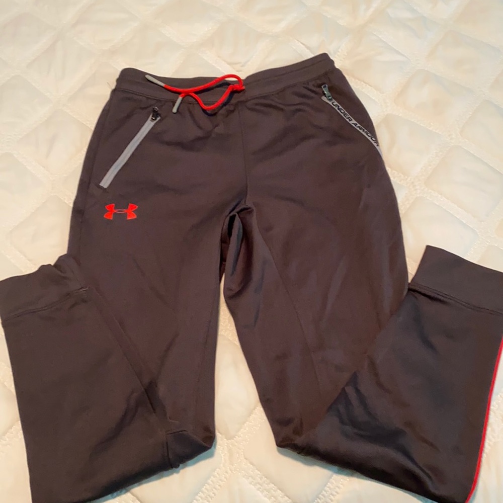 Boys UnderArmour joggers